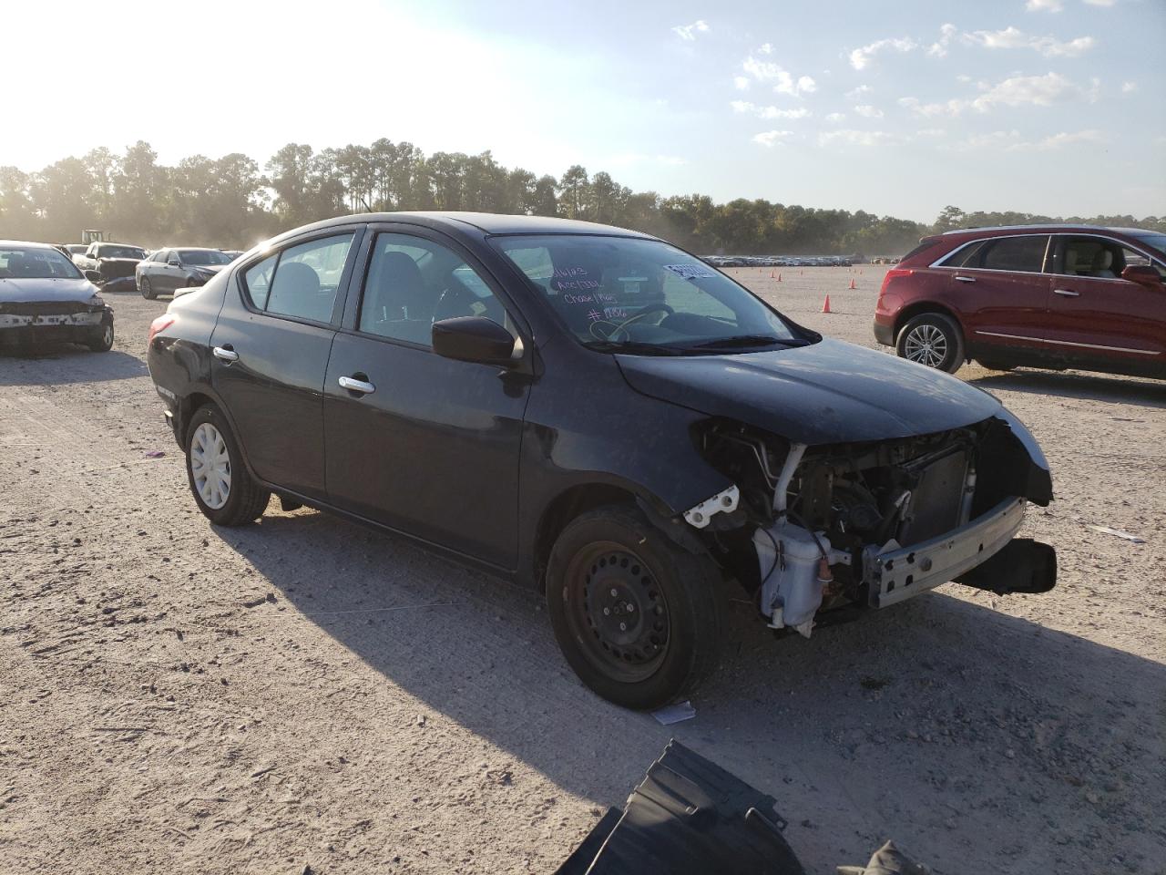 3N1CN7AP6KL881136 NISSAN VERSA 2019
