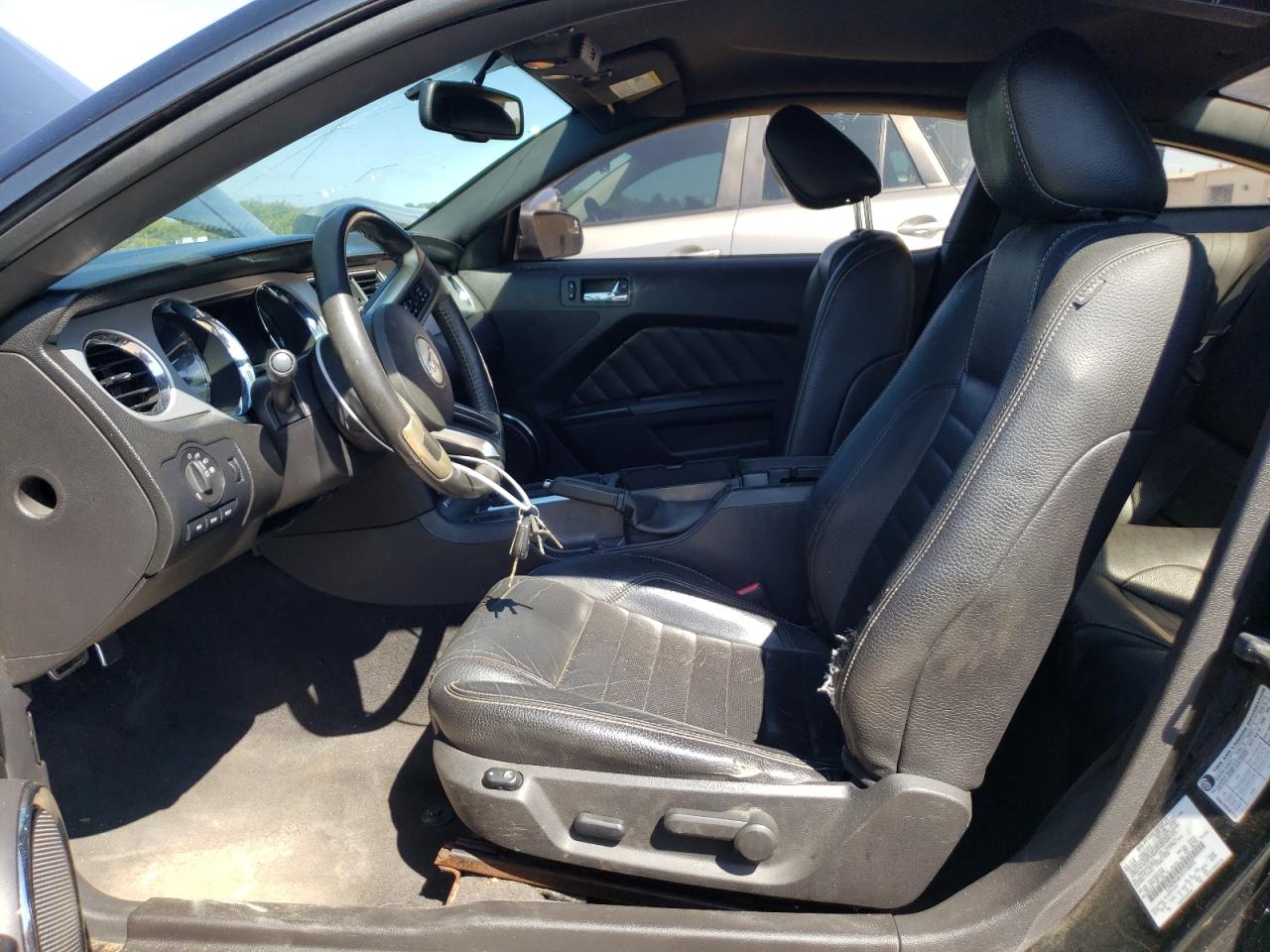 2011 Ford Mustang VIN: 1ZVBP8AM1B5158094 Lot: 66272403