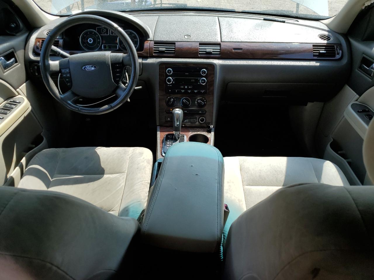 2009 Ford Taurus - Image 8