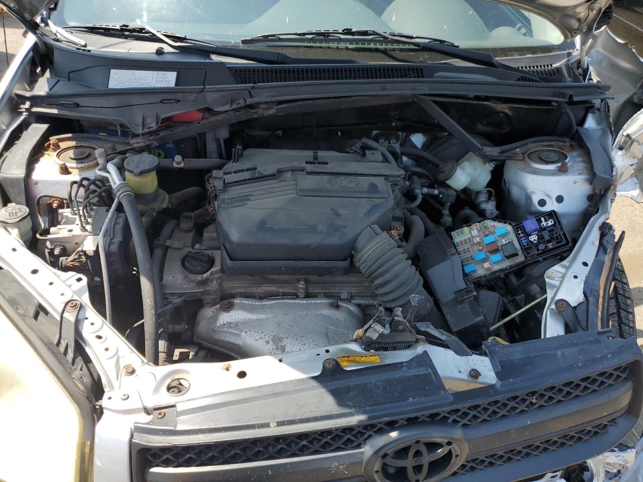 2004 Toyota Rav4 VIN: JTEGD20V440005522 Lot: 62080133