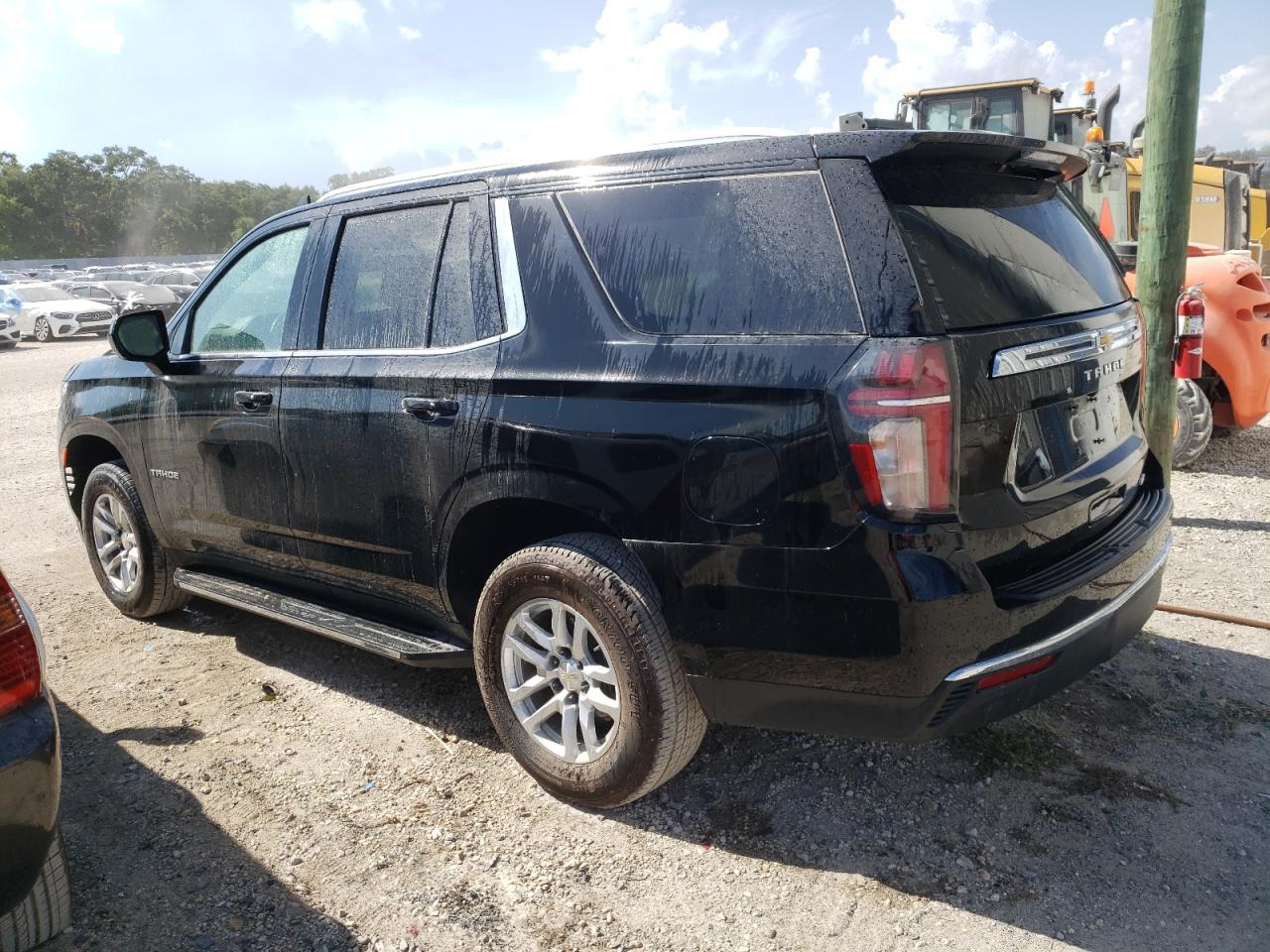 2021 Chevrolet Tahoe - Image 2