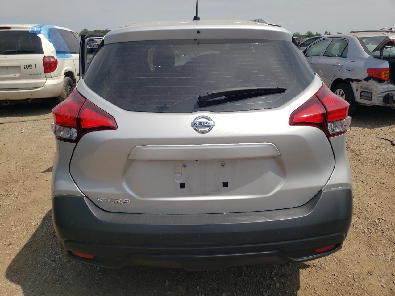 3N1CP5CU8KL535090 2019 Nissan Kicks S