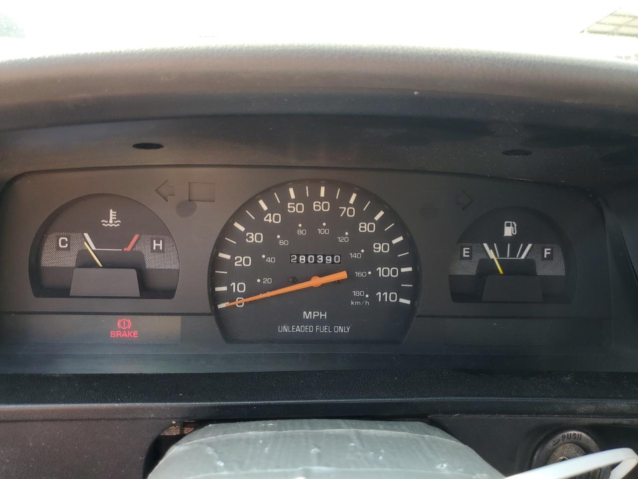 1994 Toyota Pickup 1/2 Ton Short Wheelbase Stb VIN: 4TARN81A6RZ230449 Lot: 64376963