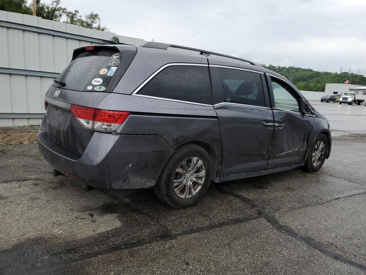 5FNRL5H68FB123057 2015 Honda Odyssey Exl