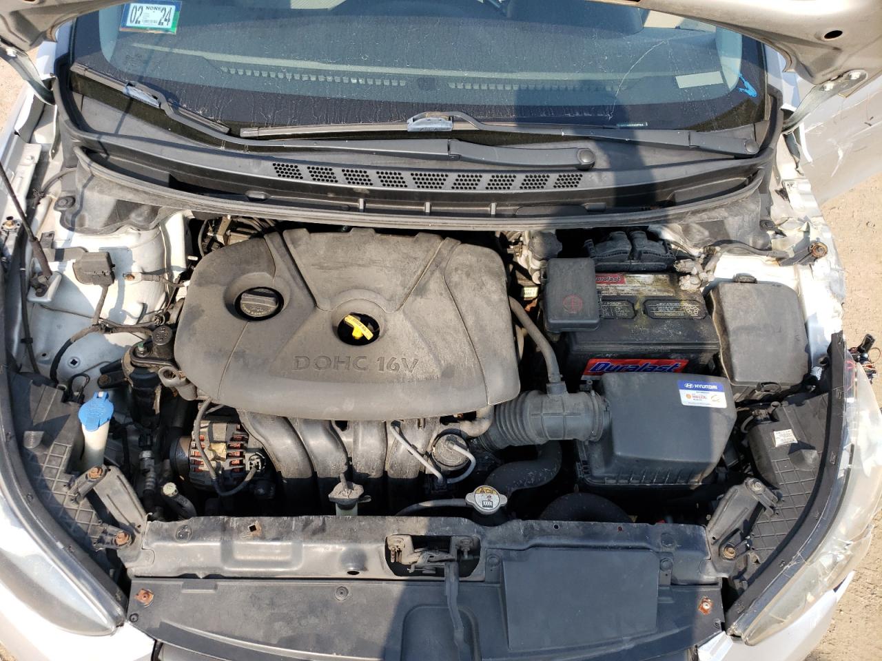 2012 Hyundai Elantra - Image 11