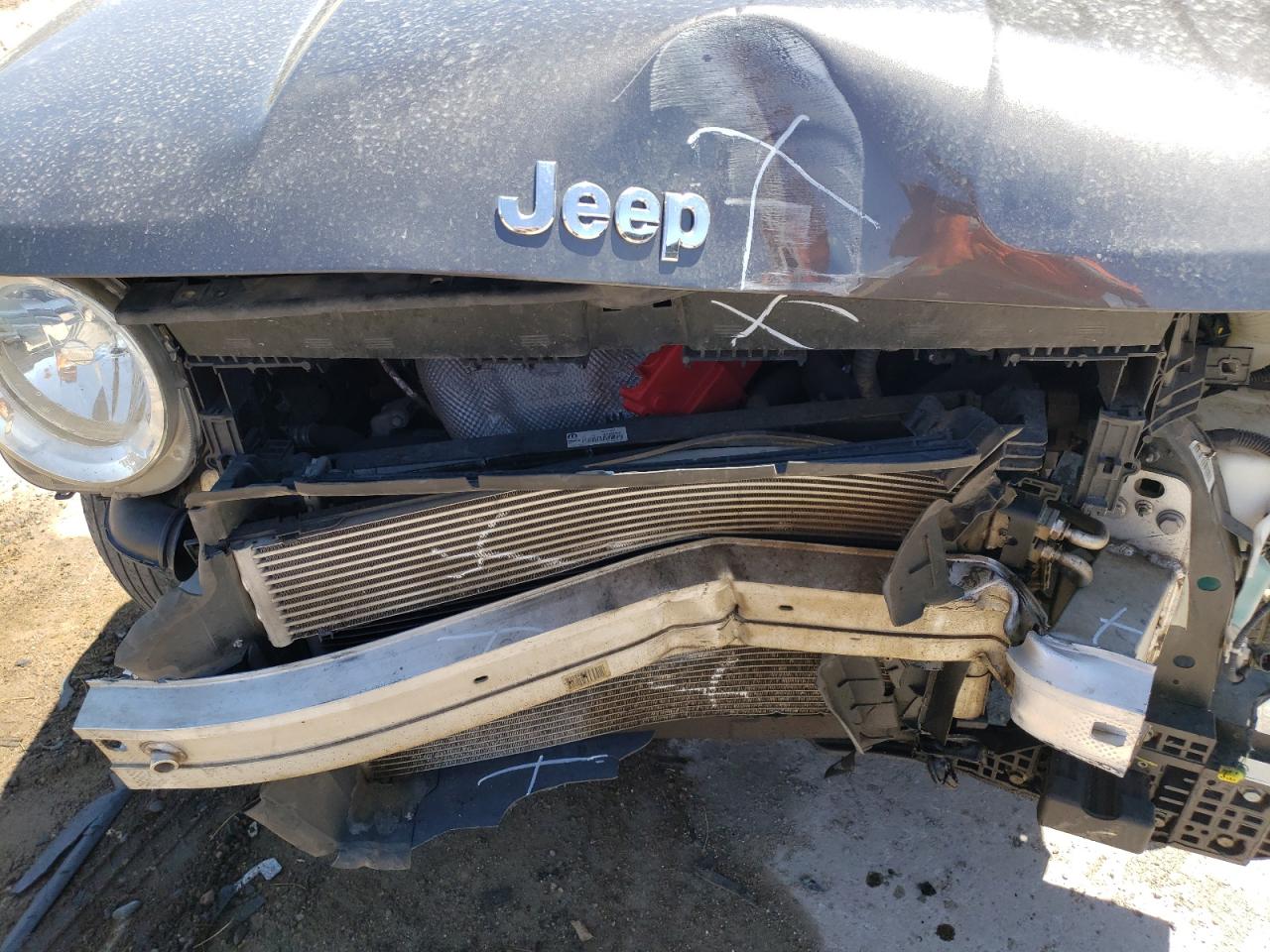 ZACCJABB4JPJ25428 2018 Jeep Renegade Latitude