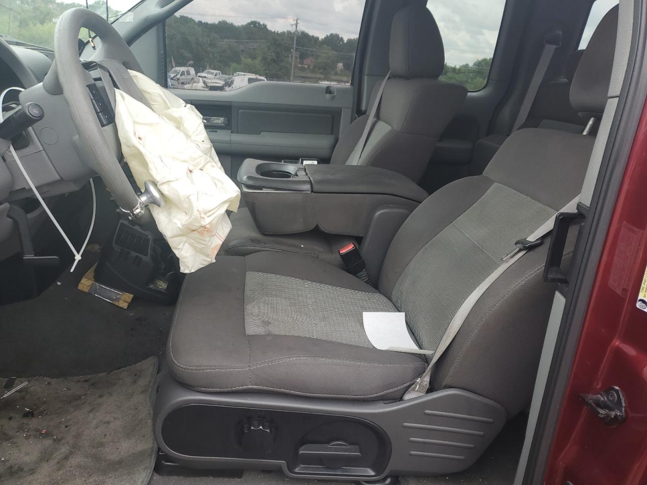 2005 Ford F150 VIN: 1FTPX14565NB84358 Lot: 70084224