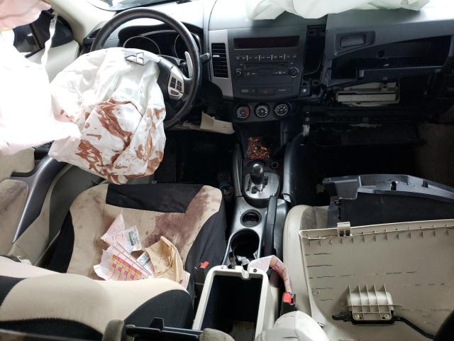 Parquets MITSUBISHI OUTLANDER 2012 White