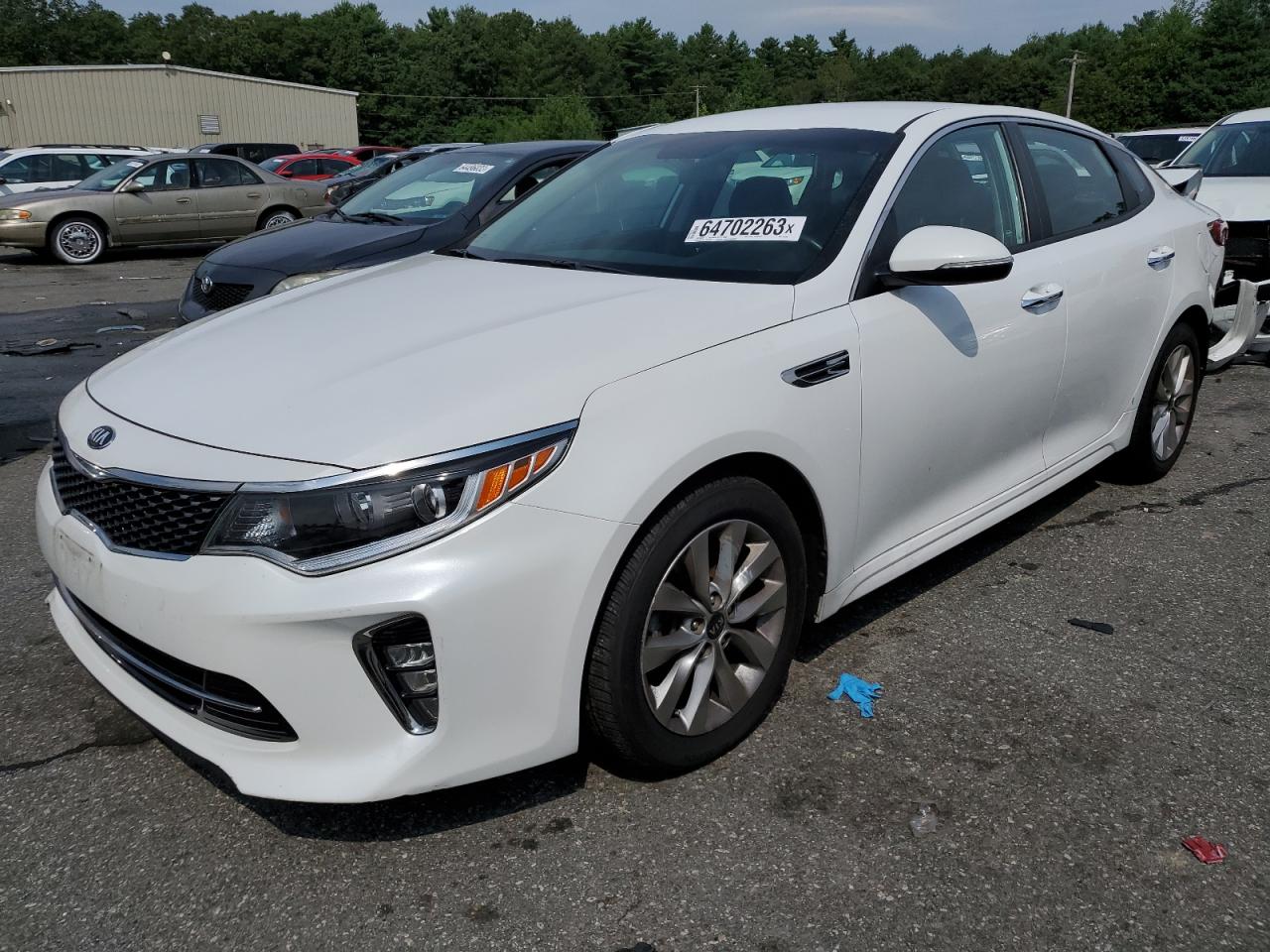 2018 Kia Optima Lx VIN: 5XXGT4L3XJG211239 Lot: 64702263