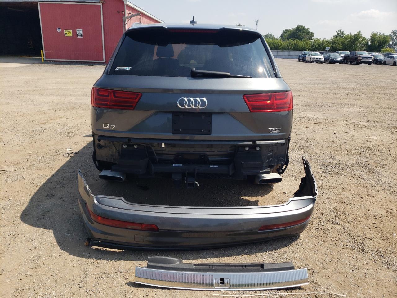 WA1WAAF72HD047899 2017 Audi Q7 Technik S-Line