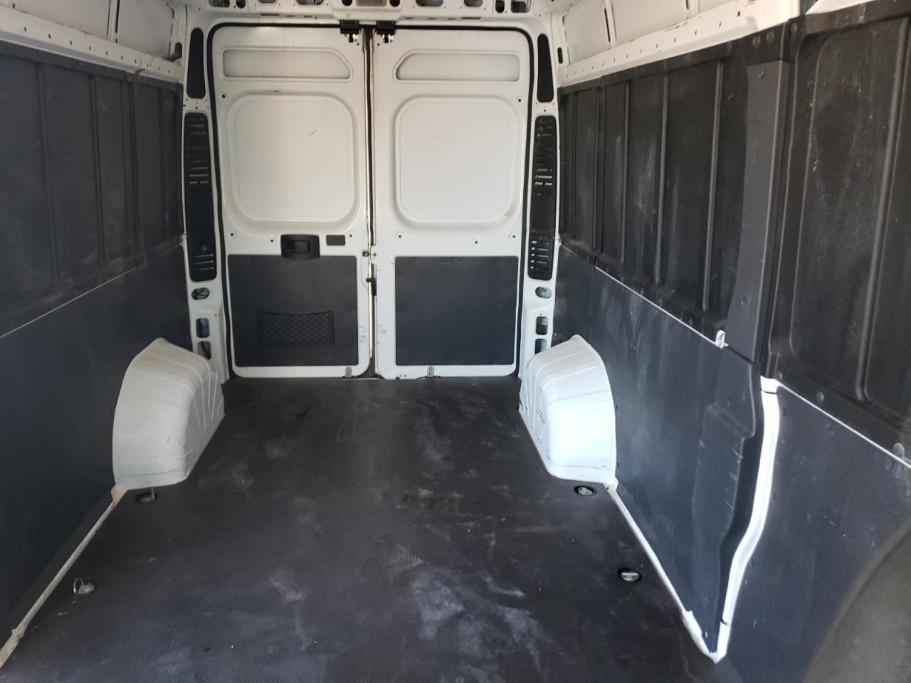 2022 Ram Promaster 2500 2500 High VIN: 3C6LRVDG3NE123370 Lot: 69320144