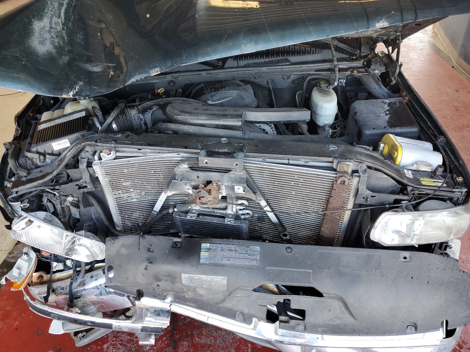 1GNEK13ZX4J100775 2004 Chevrolet Tahoe K1500