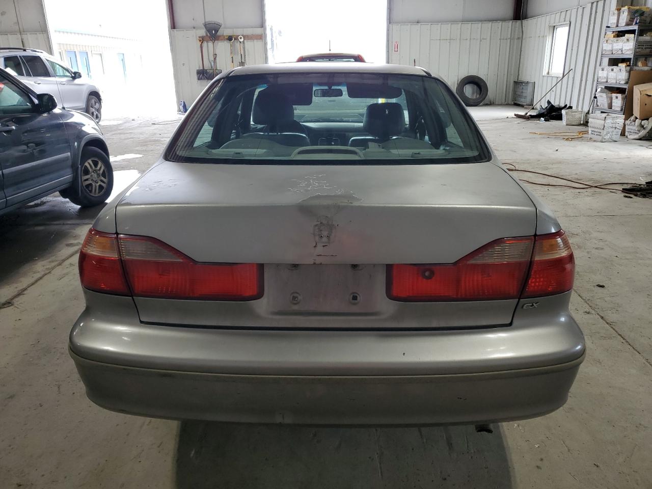 2000 Honda Accord Ex VIN: 1HGCG6684YA111022 Lot: 64910813
