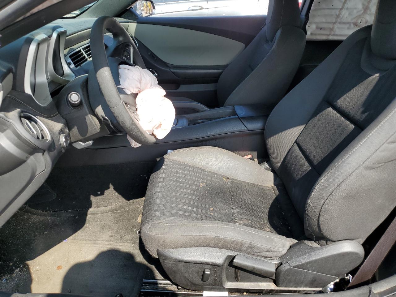 2015 Chevrolet Camaro Ls VIN: 2G1FB1E37F9107745 Lot: 92303695