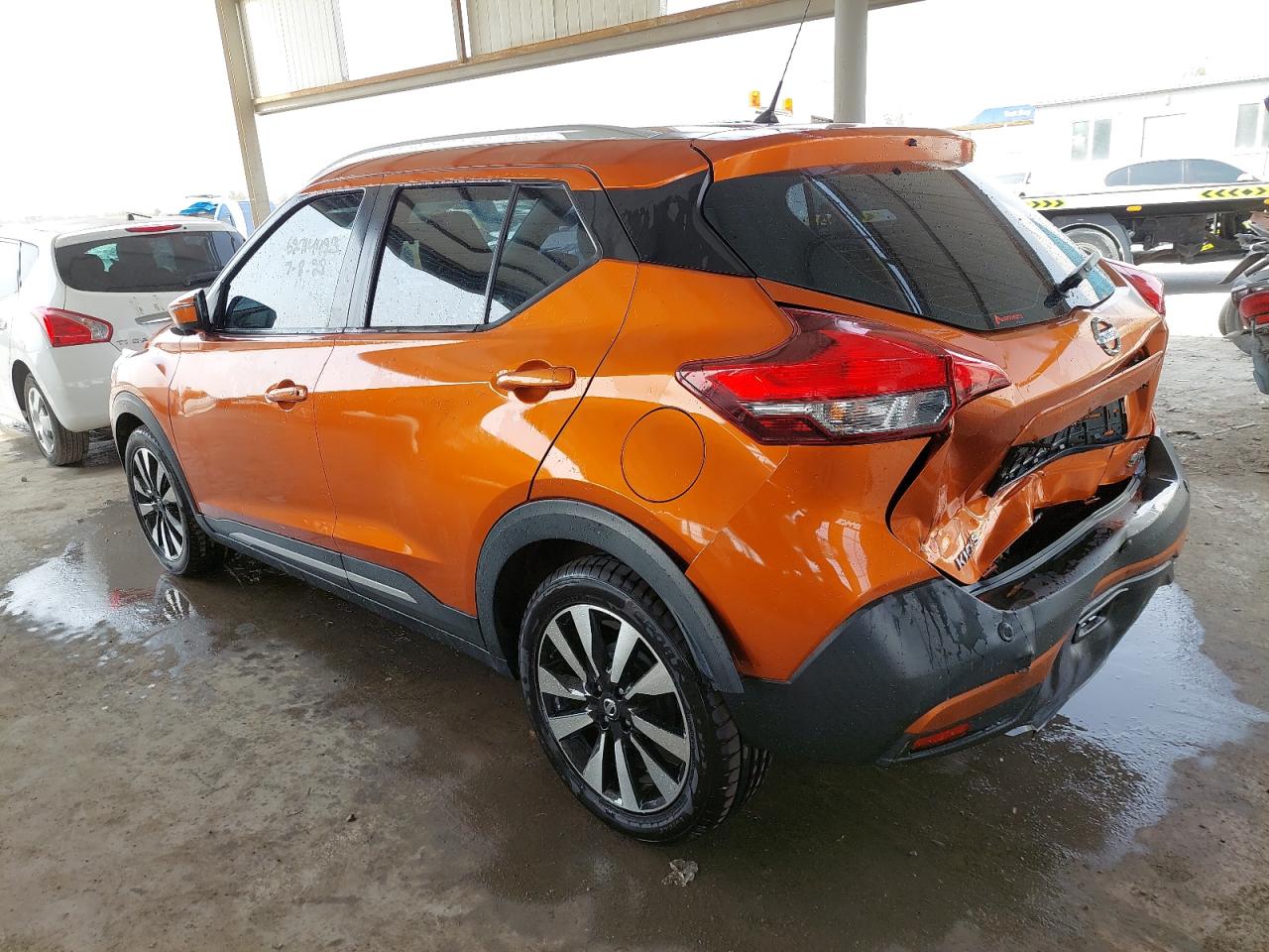 3N1CP5CP4JL471834 - 2018 Nissan Kicks - #undefined