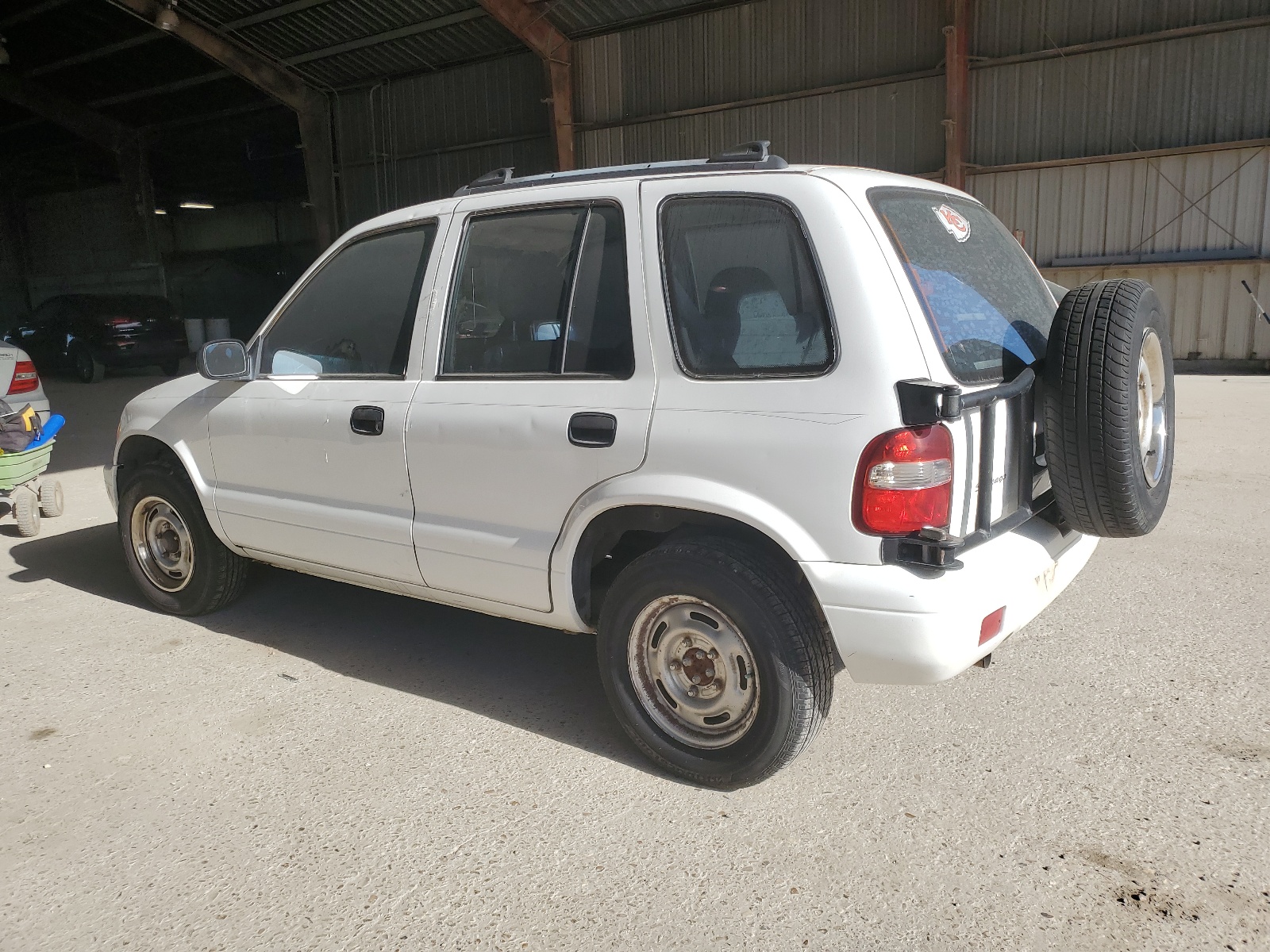 KNDJB723715697153 2001 Kia Sportage