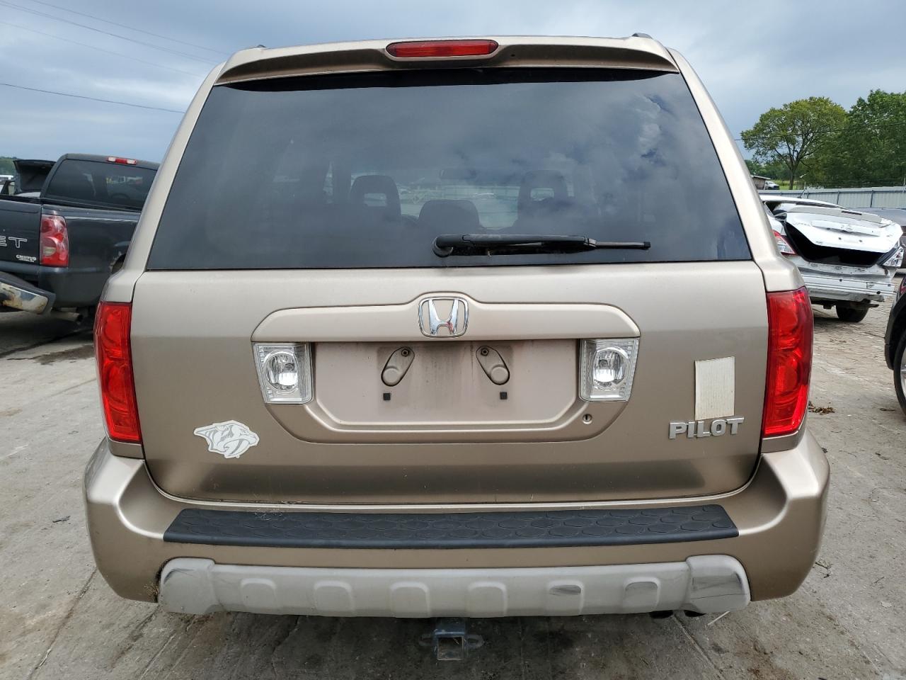 2HKYF185X4H576887 2004 Honda Pilot Exl