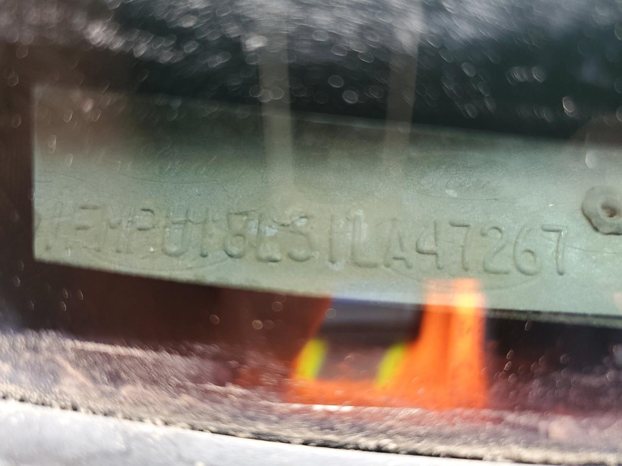 2000 Ford Expedition Eddie Bauer VIN: 1FMPU18L51LA47267 Lot: 62340763