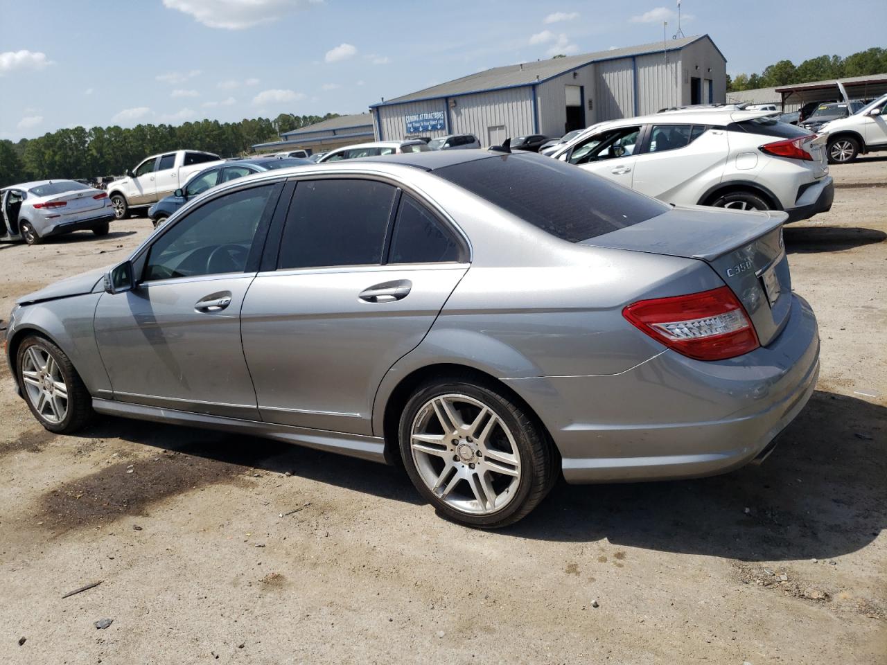 2010 Mercedes-Benz C 350 VIN: WDDGF5GB1AR113220 Lot: 65015723