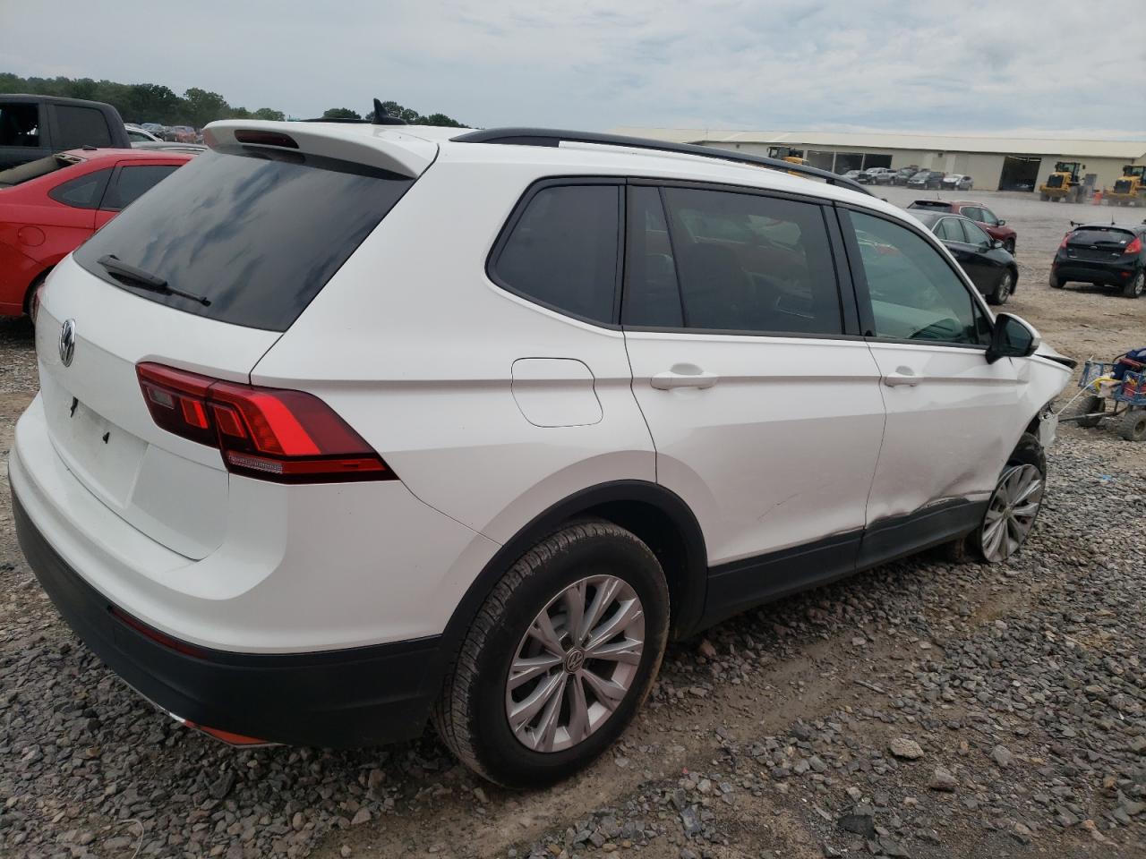 2020 Volkswagen Tiguan S VIN: 3VV1B7AX4LM099332 Lot: 62395543