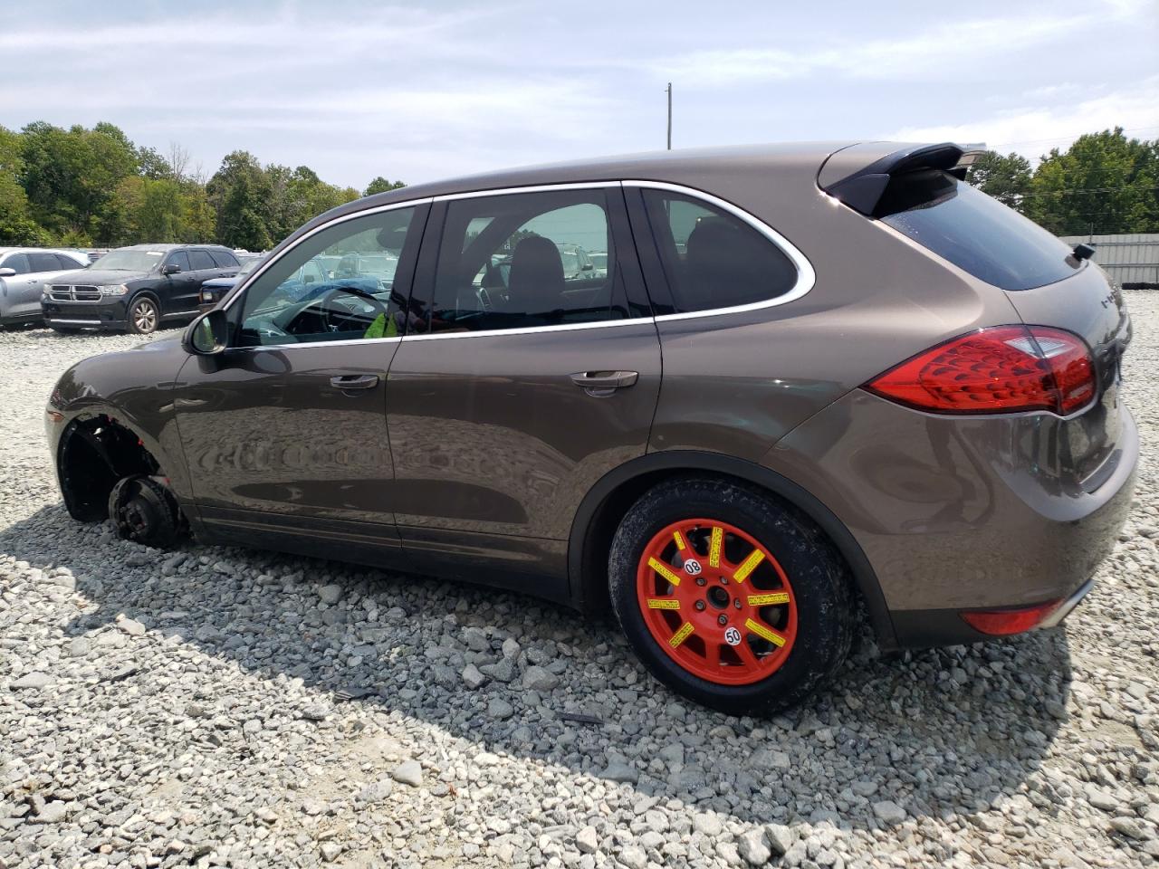 2011 Porsche Cayenne S VIN: WP1AB2A20BLA55770 Lot: 64952273