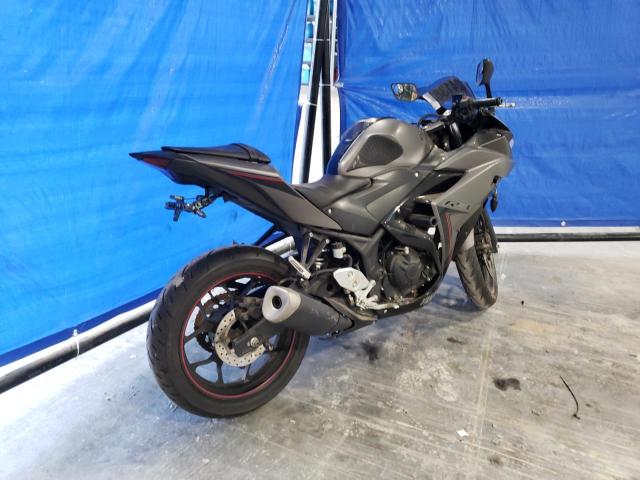 2016 YAMAHA YZFR3   