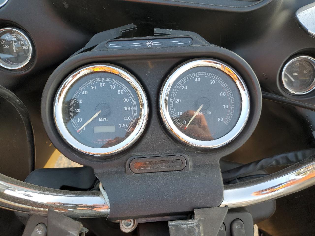 2002 Harley-Davidson Fltri VIN: 1HD1FSW152Y616567 Lot: 65980233