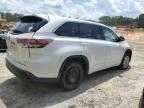 2015 Toyota Highlander Le   for Sale in Fairburn, GA - Minor Dent/Scratches