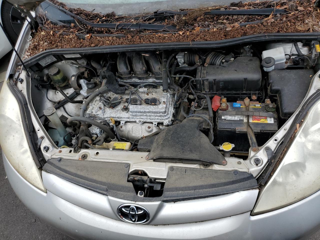 5TDZK22CX8S207864 2008 Toyota Sienna Xle