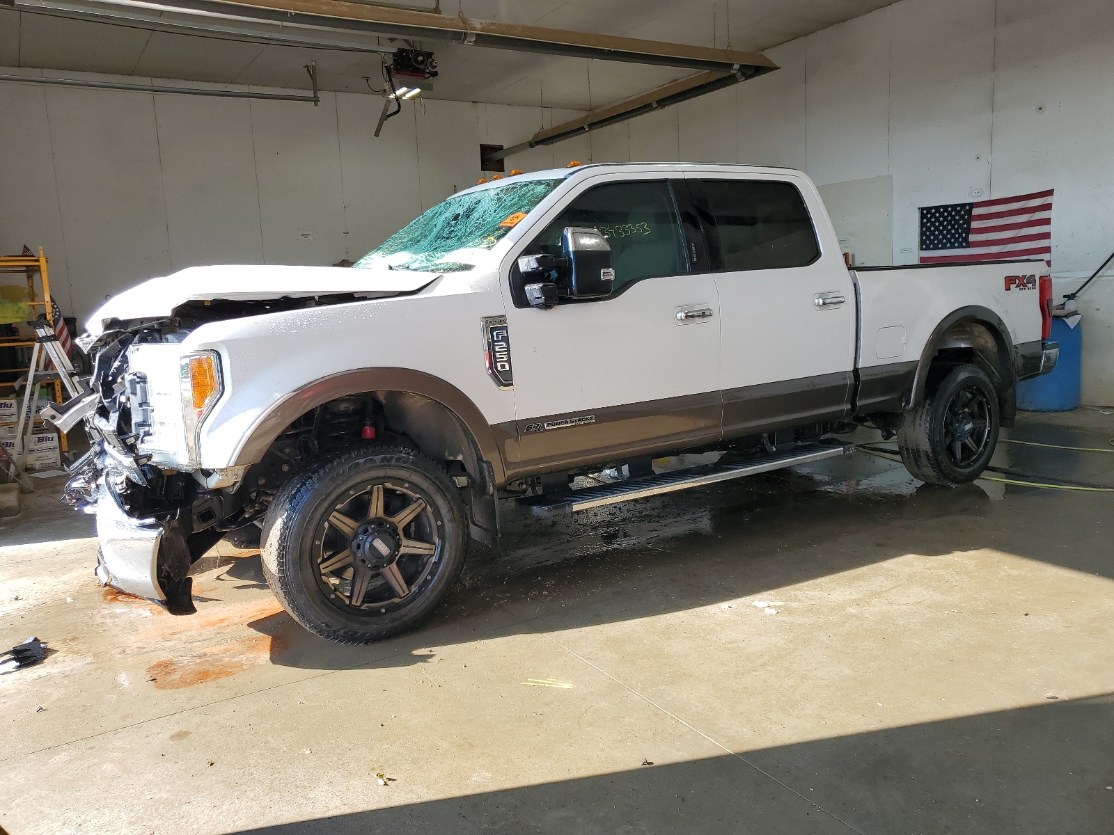 2017 Ford F250 Super Duty vin: 1FT7W2BT0HEB21836