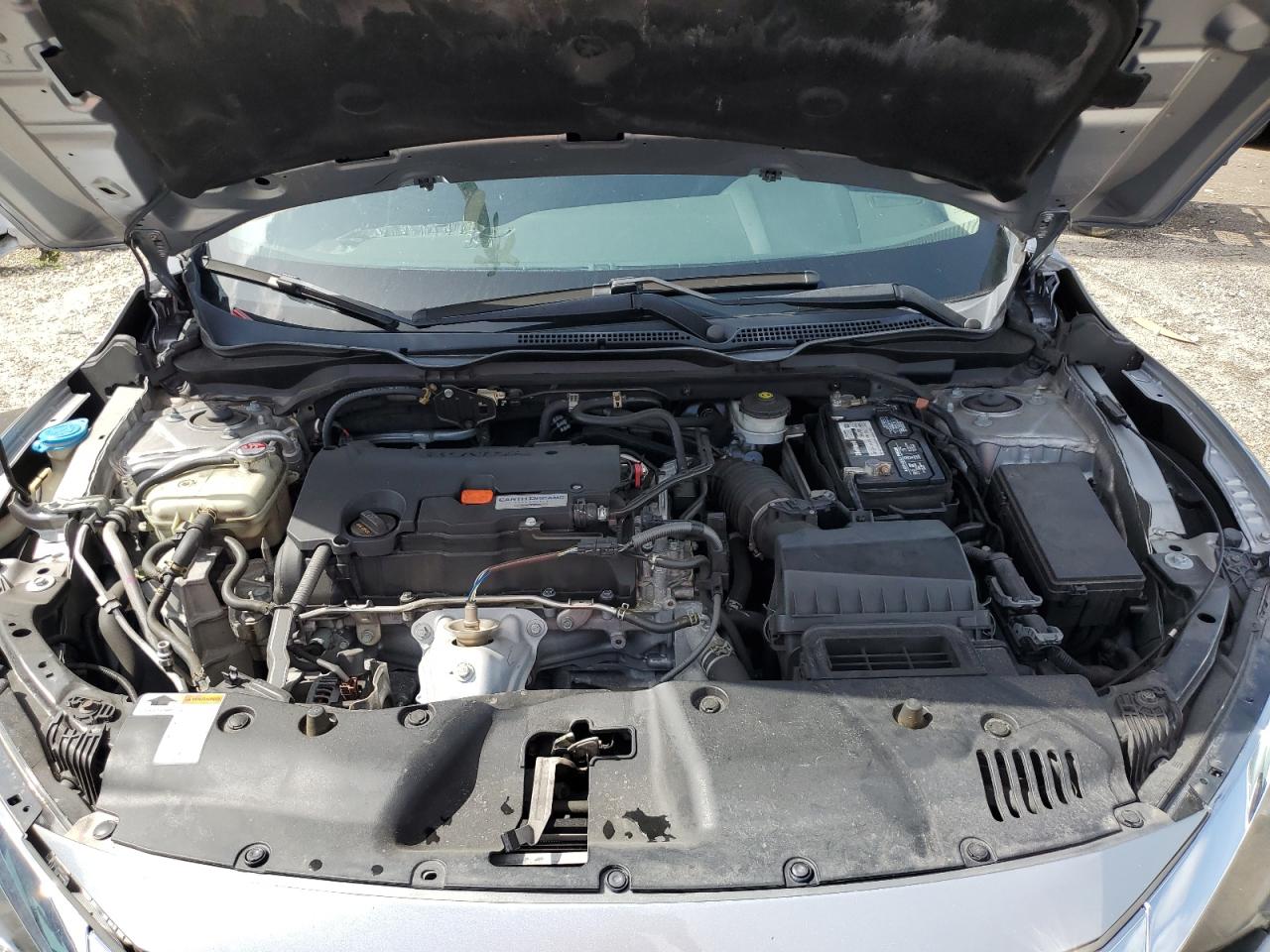 19XFC2F57JE005365 2018 Honda Civic Lx