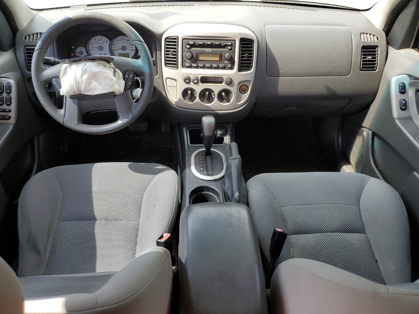 1FMYU93175KD52922 2005 Ford Escape Xlt