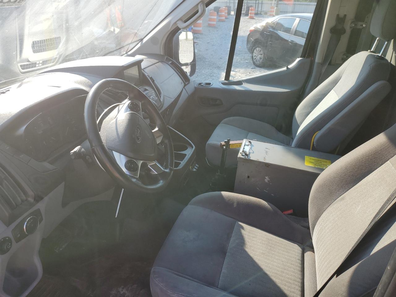 2016 Ford Transit - Image 8