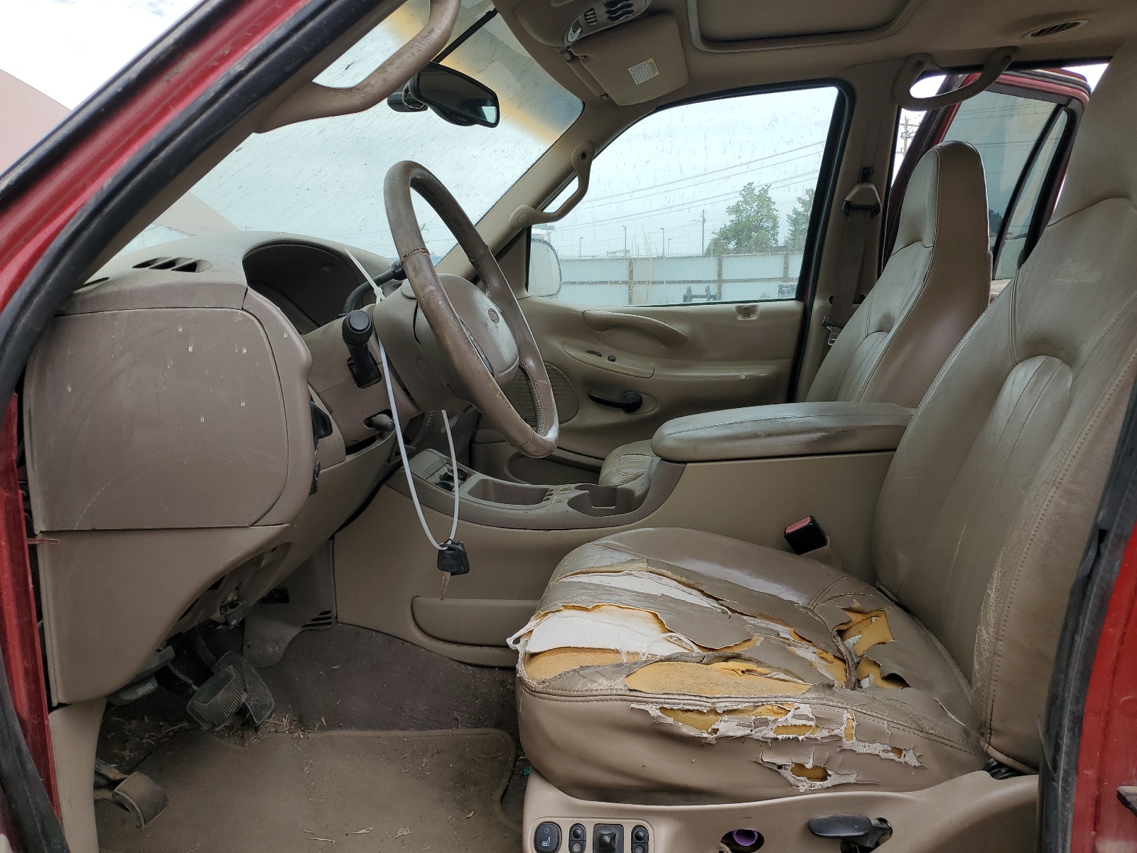 1FMPU18L51LA47267 2000 Ford Expedition Eddie Bauer