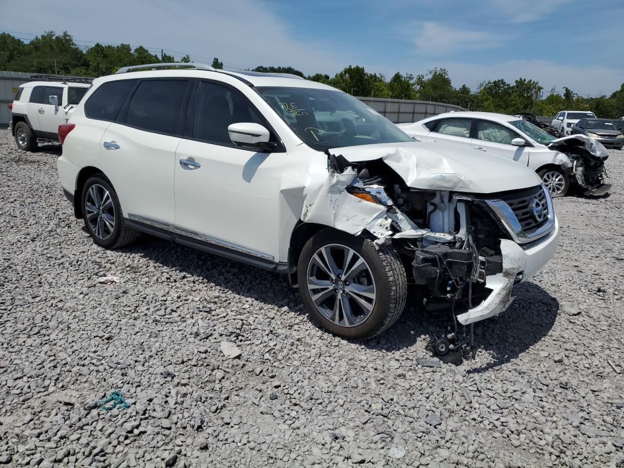 2019 Nissan Pathfinder S VIN: 5N1DR2MNXKC592044 Lot: 62324563