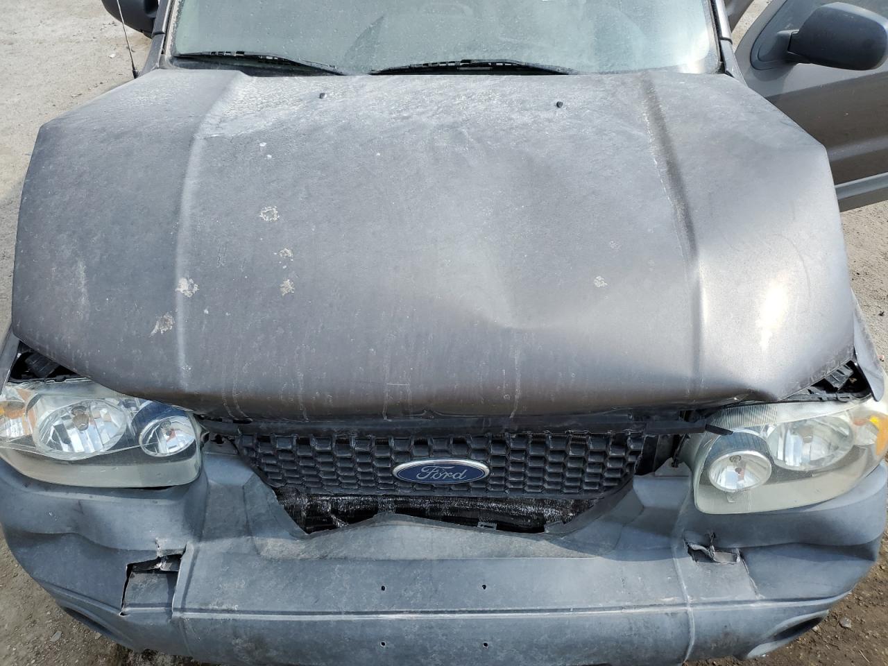 2005 Ford Escape Xlt VIN: 1FMYU93175KD52922 Lot: 56268664