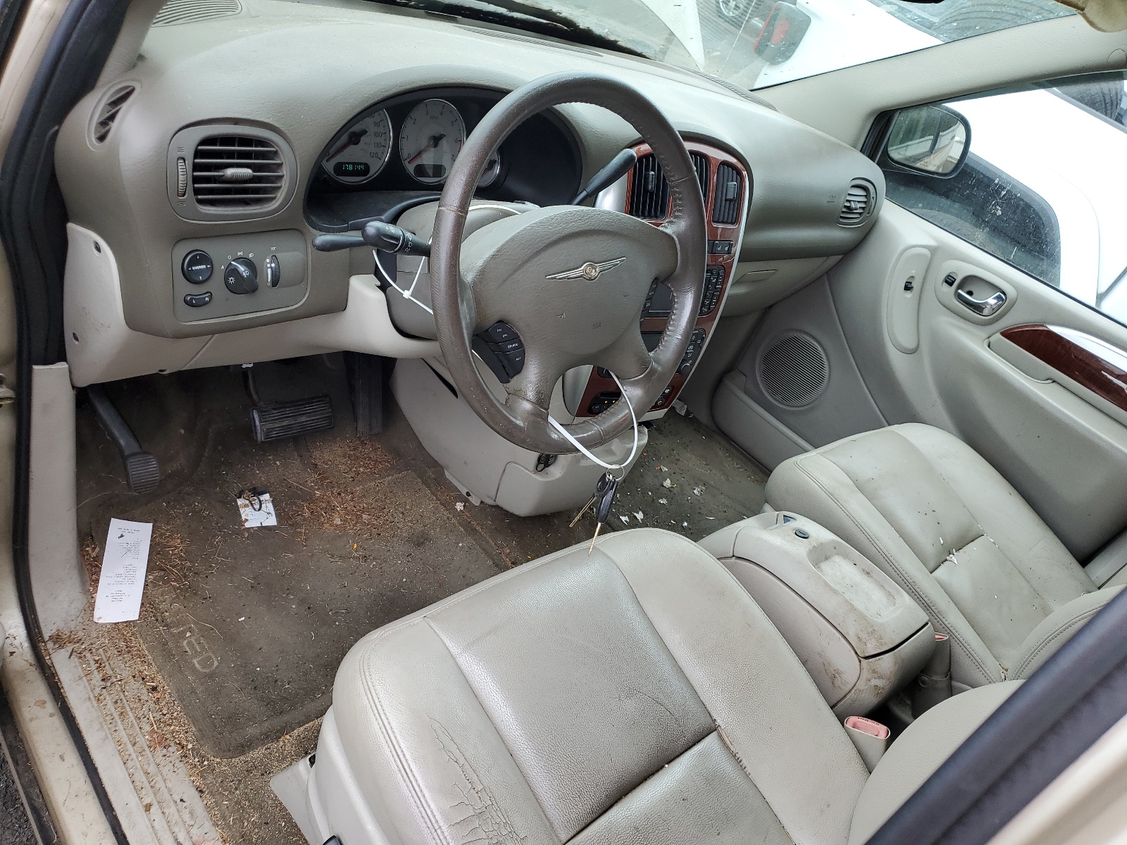 2A8GP64L96R780802 2006 Chrysler Town & Country Limited