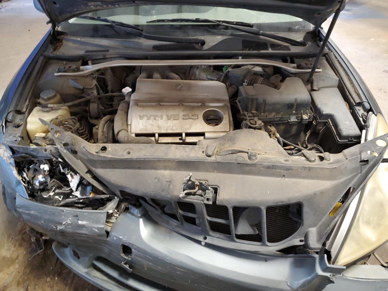 2005 Lexus Es 330 VIN: JTHBA30G655111861 Lot: 67256104