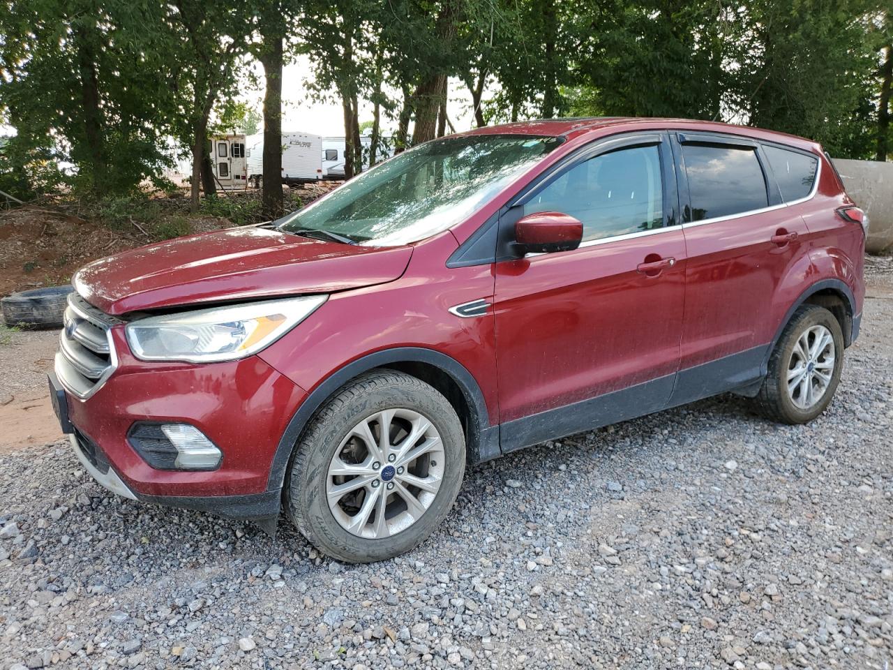 VIN 1FMCU0G91HUC53270 2017 FORD ESCAPE no.1