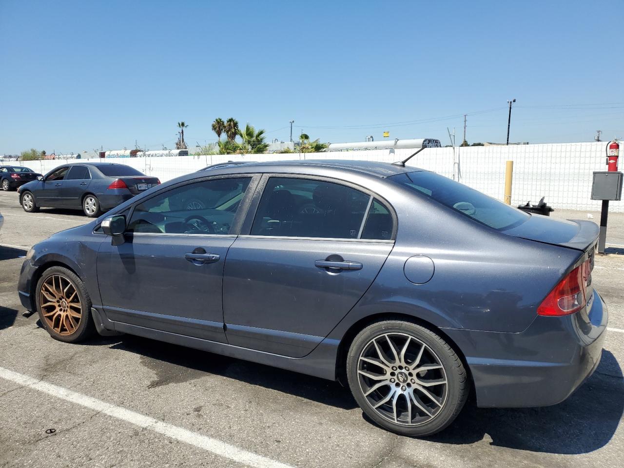 2007 Honda Civic - Image 2