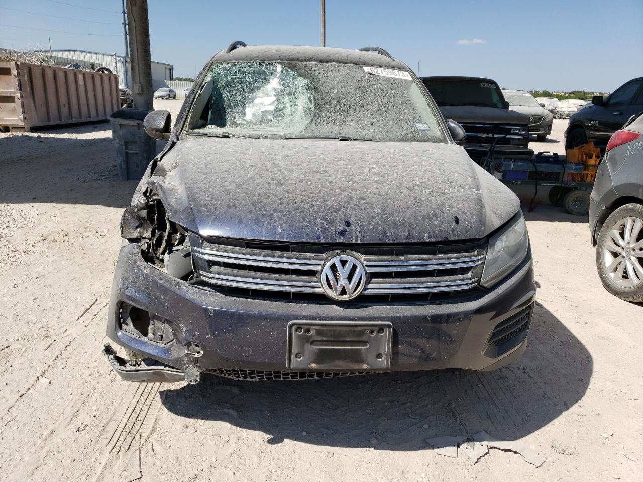 2016 Volkswagen Tiguan - Image 5