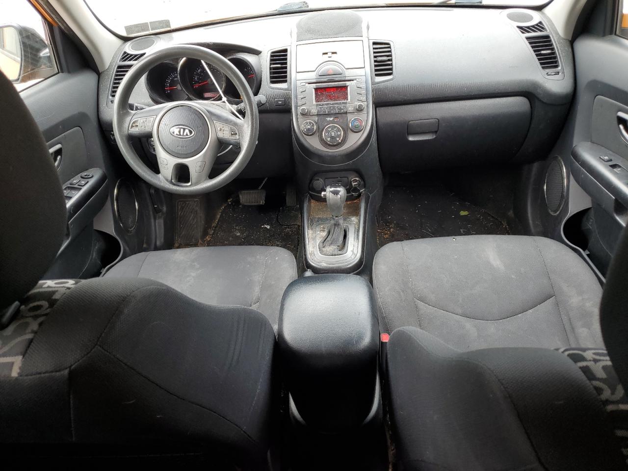 2011 Kia Soul + VIN: KNDJT2A24B7247197 Lot: 65184403