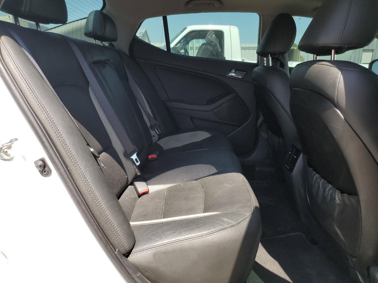 2012 Kia Optima Sx VIN: 5XXGR4A60CG049295 Lot: 65875893