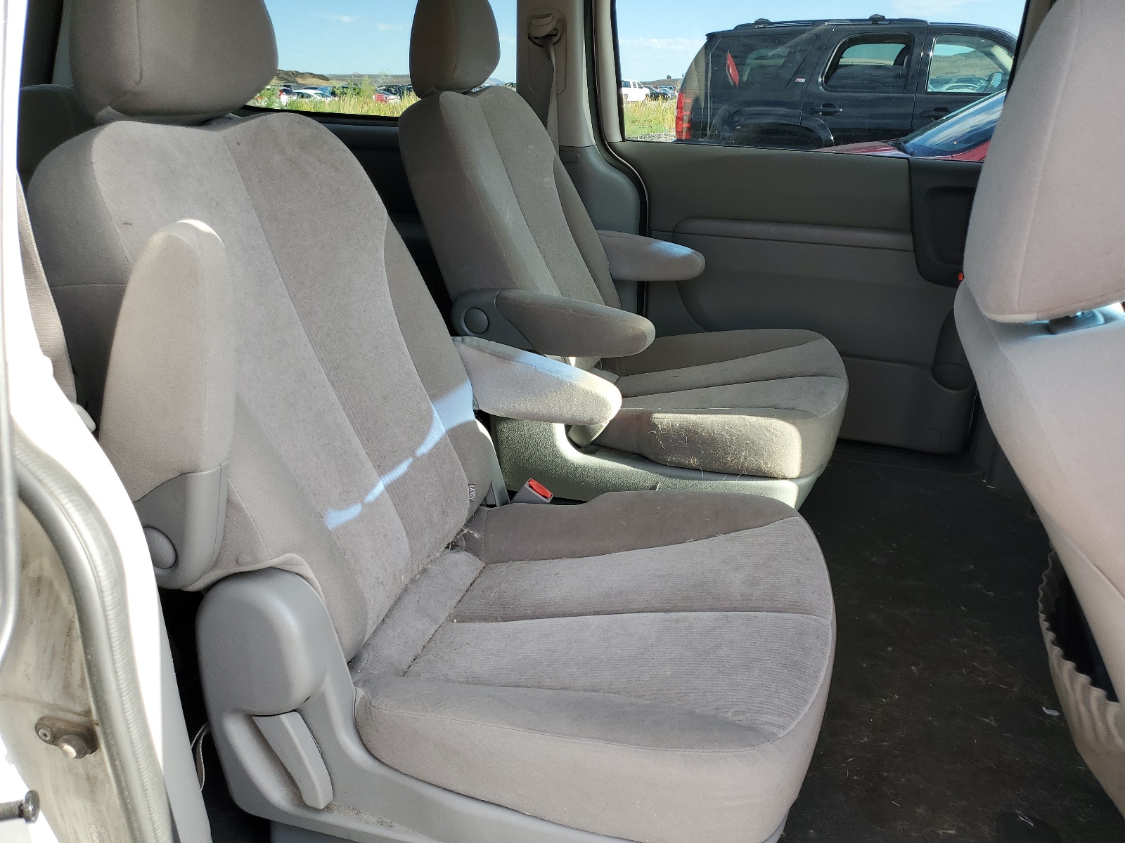 2014 Kia Sedona Lx vin: KNDMG4C75E6572246