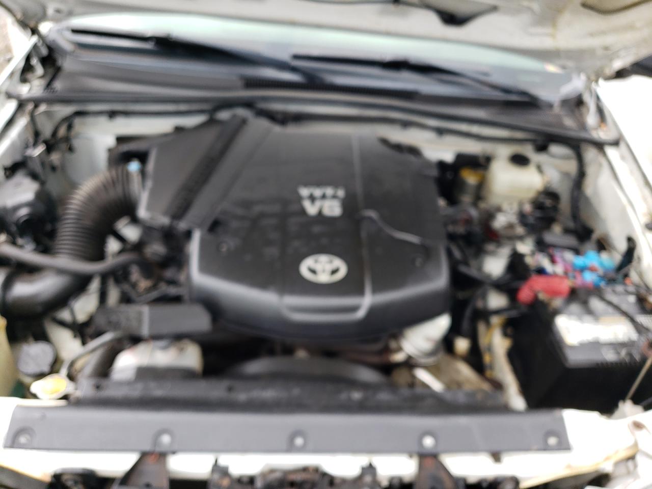 2014 Toyota Tacoma - Image 11