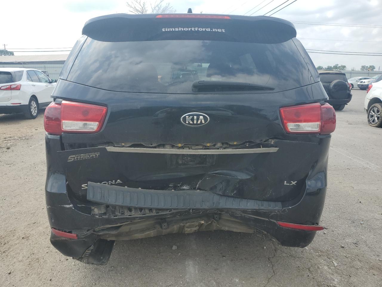 KNDMB5C10H6237089 2017 Kia Sedona Lx