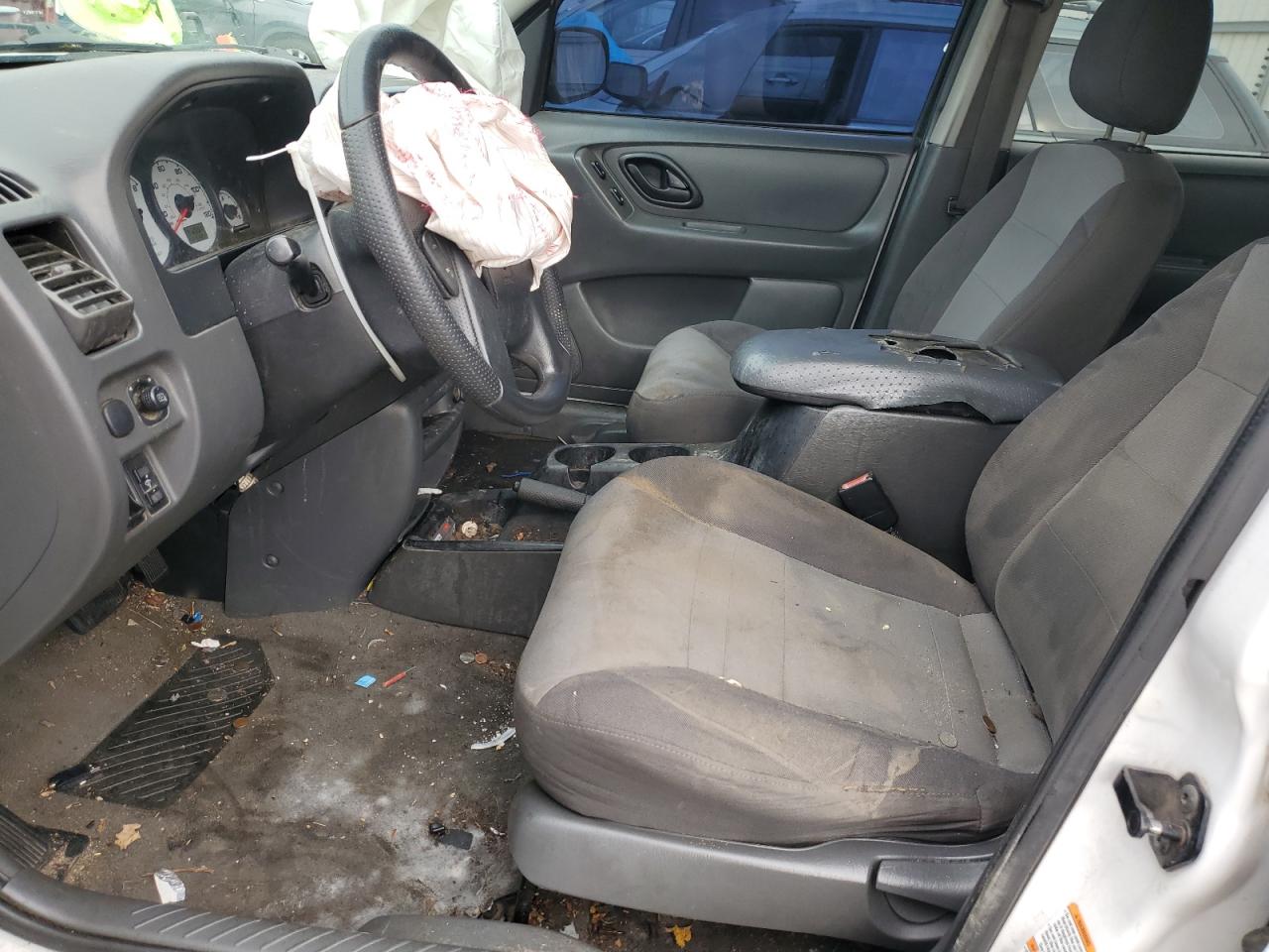 2003 Ford Escape Xls VIN: 1FMCU92153KB90345 Lot: 65707873