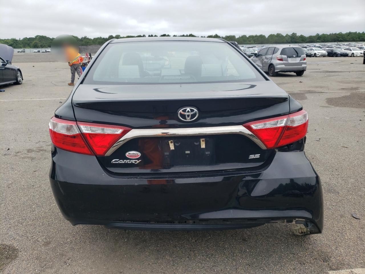 4T1BF1FK2HU655668 2017 Toyota Camry Le