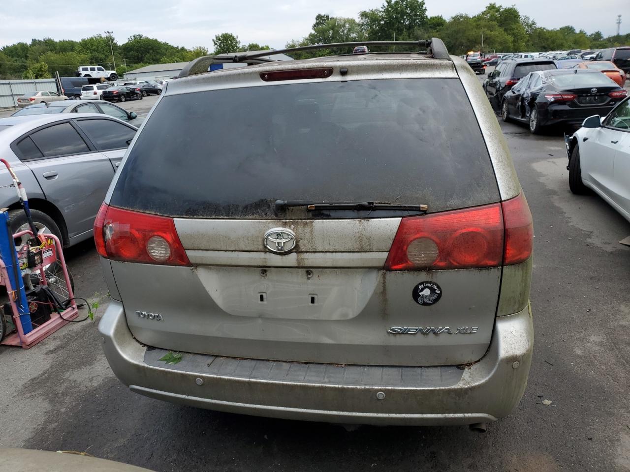 2008 Toyota Sienna Xle VIN: 5TDZK22CX8S207864 Lot: 74219394