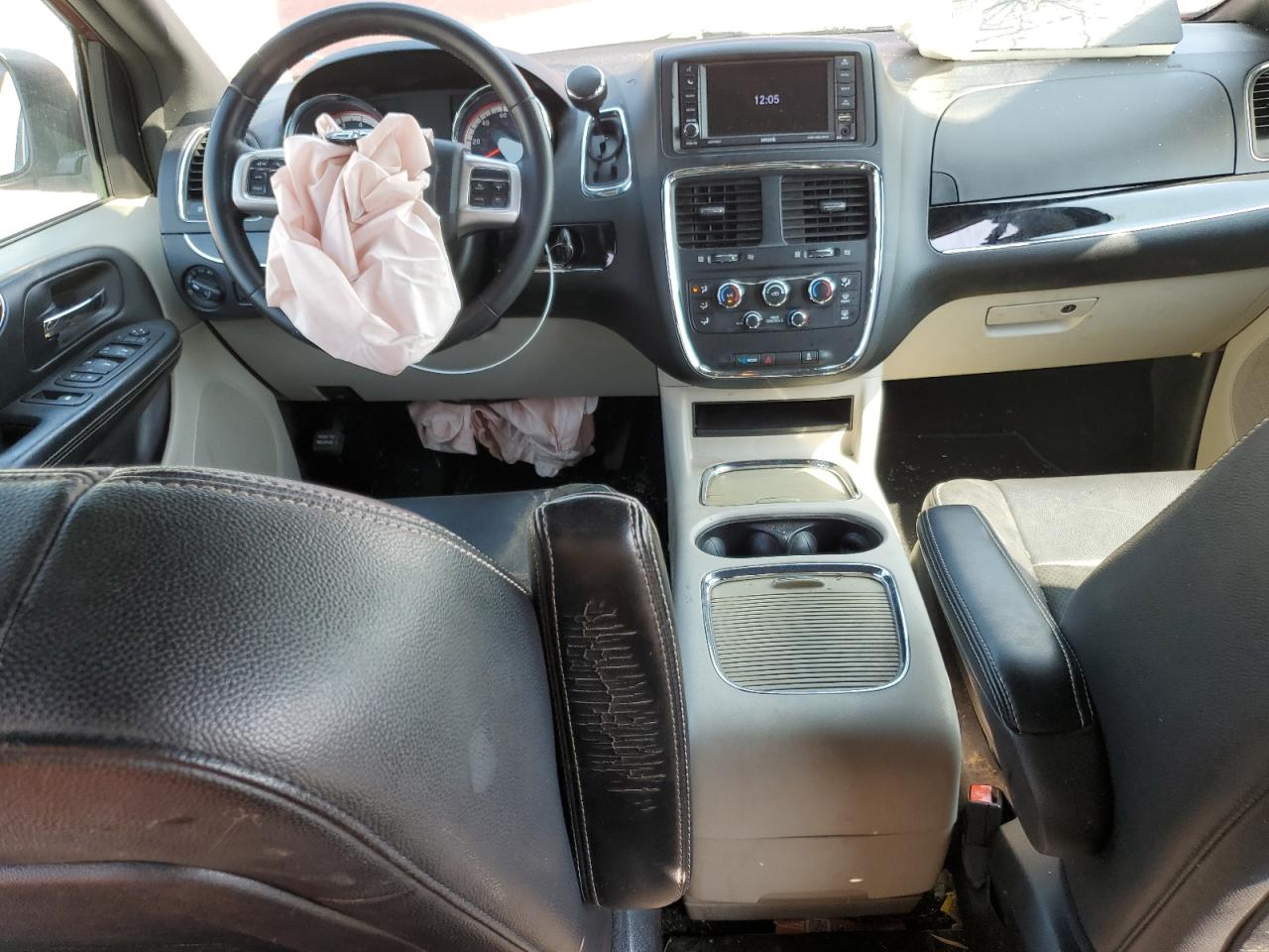 2018 Dodge Grand Caravan Sxt VIN: 2C4RDGCG5JR326672 Lot: 65089213